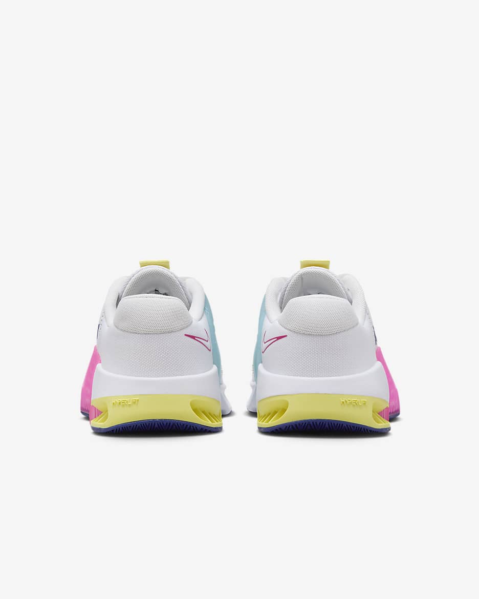 Nike metcon white pink best sale